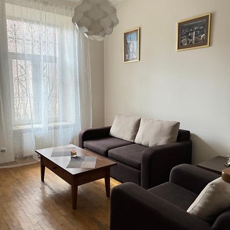 Stay Lviv Apartments ภายนอก รูปภาพ