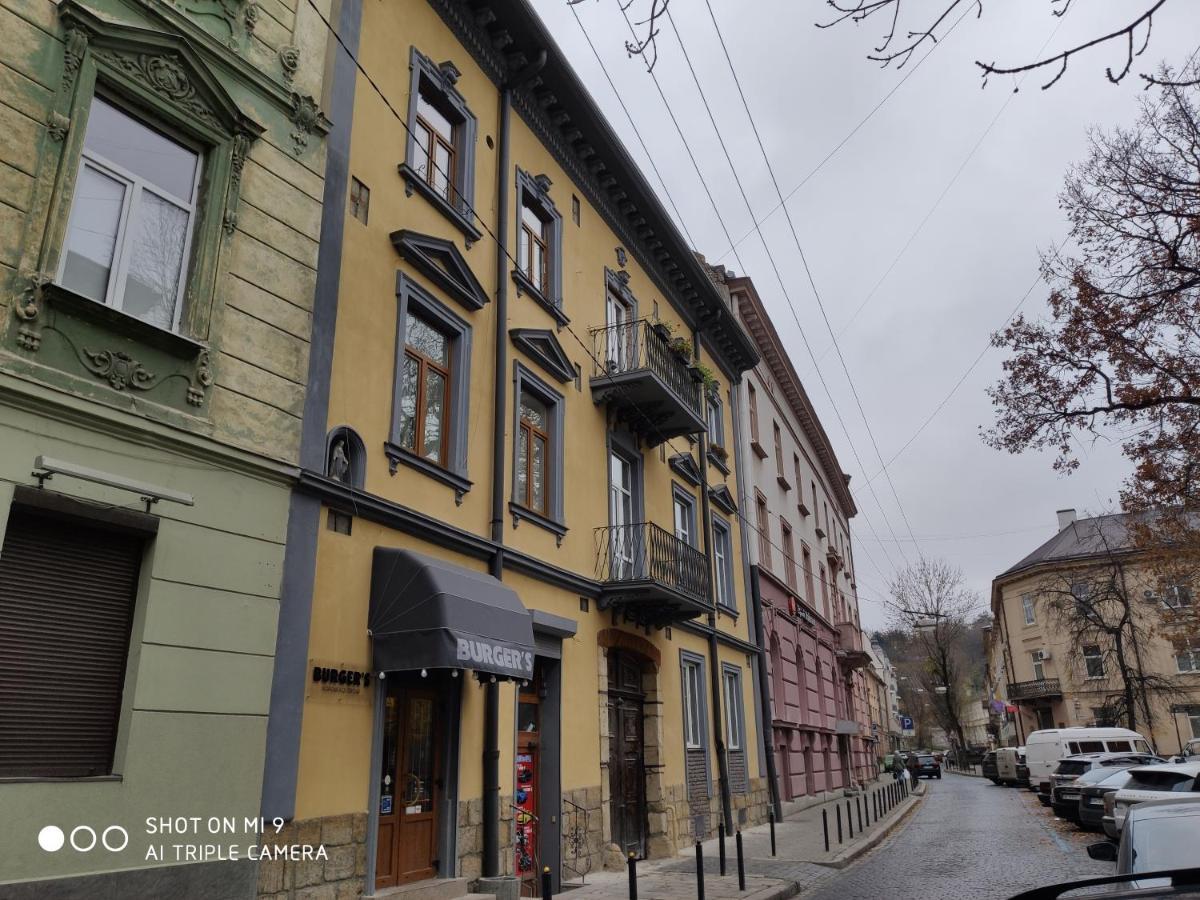 Stay Lviv Apartments ภายนอก รูปภาพ