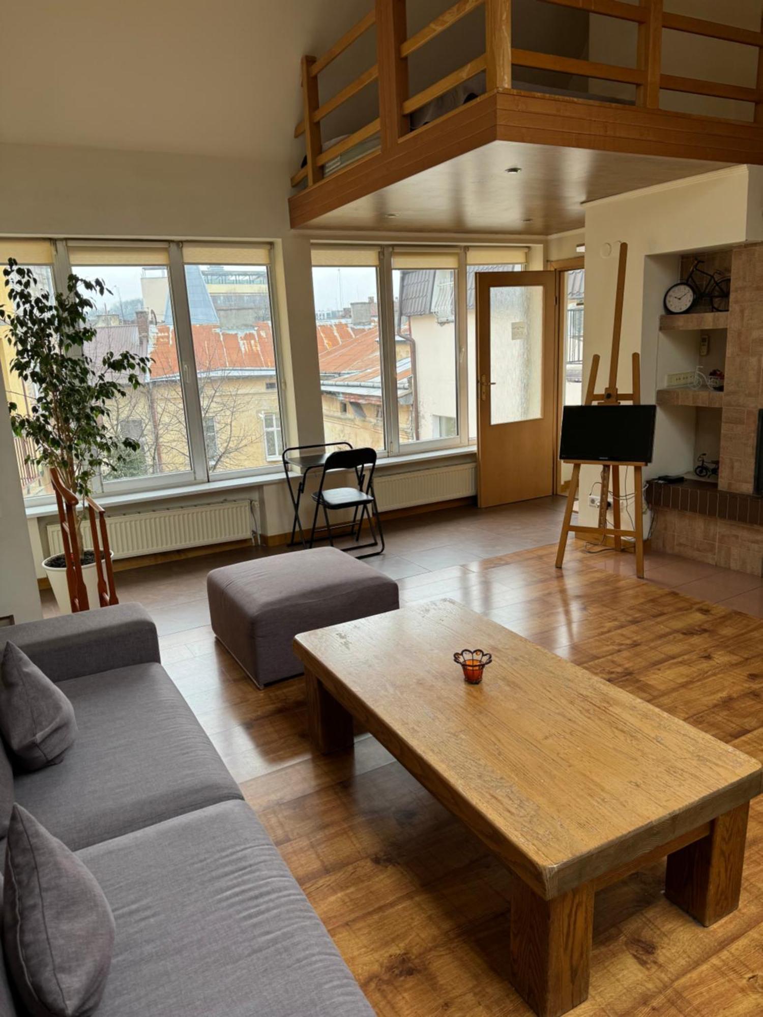 Stay Lviv Apartments ภายนอก รูปภาพ
